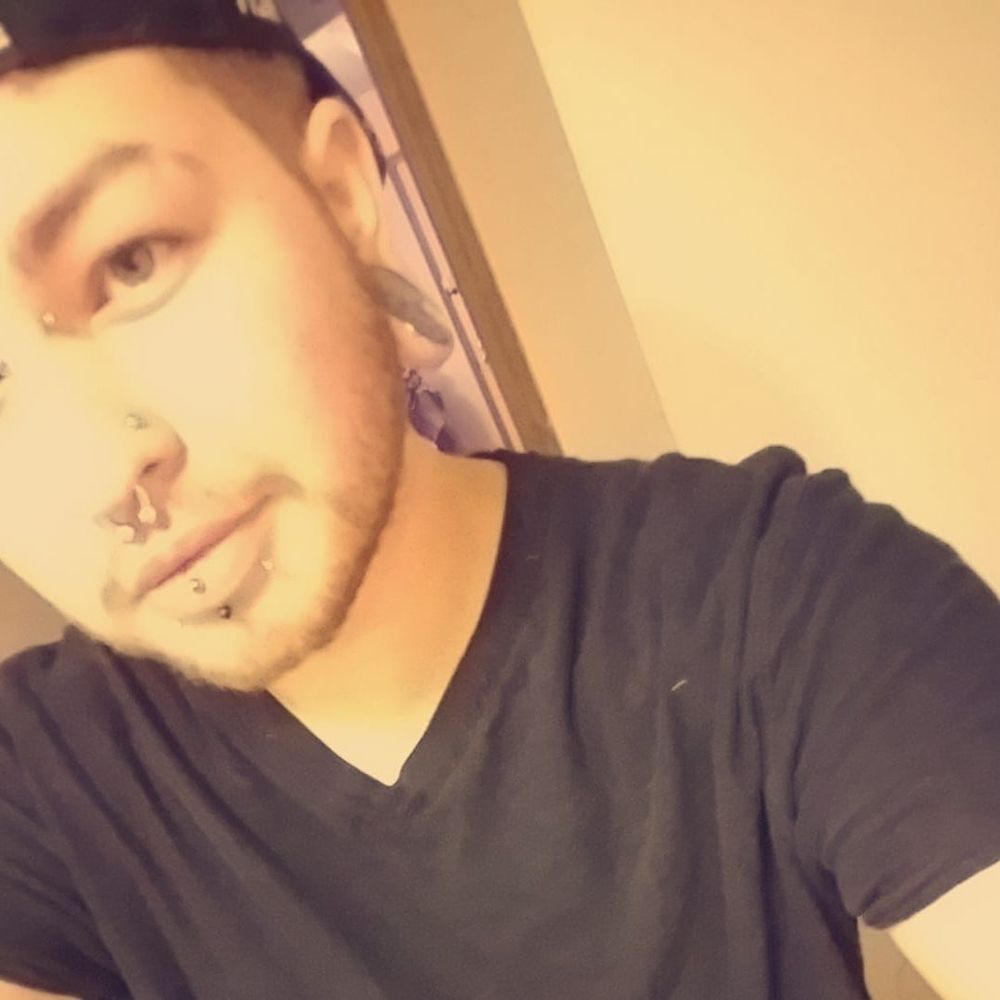 Meet your Posher, Lijah